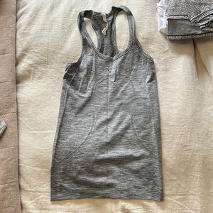 Lululemon grey racerback tank size 2